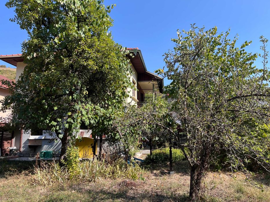 Продава се Къща в Тетевен - 126 кв.м за 641 €/кв.м - Снимка #3