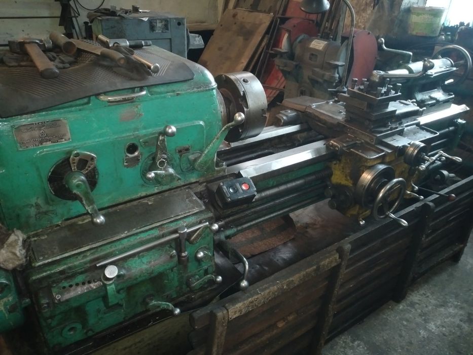 Болты гайки шайбы