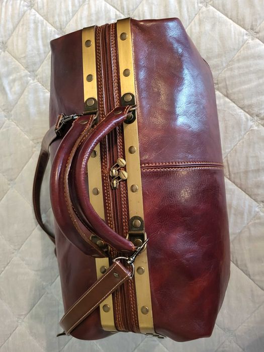 Geanta de voiaj artizanala  din piele naturala culoare cognac