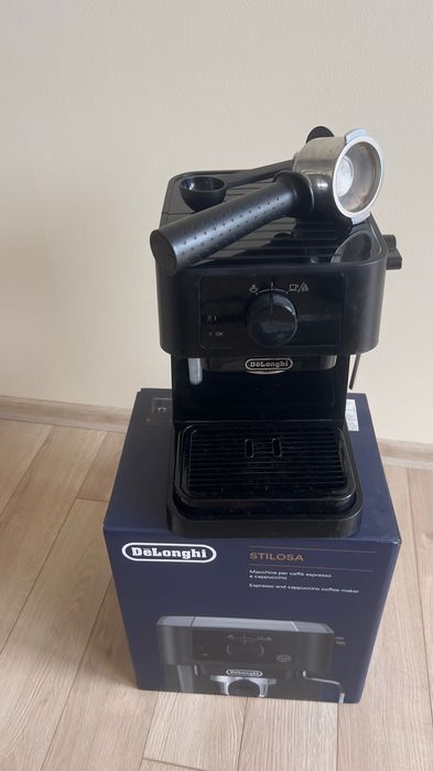 Продавам кафе машина в гаранция