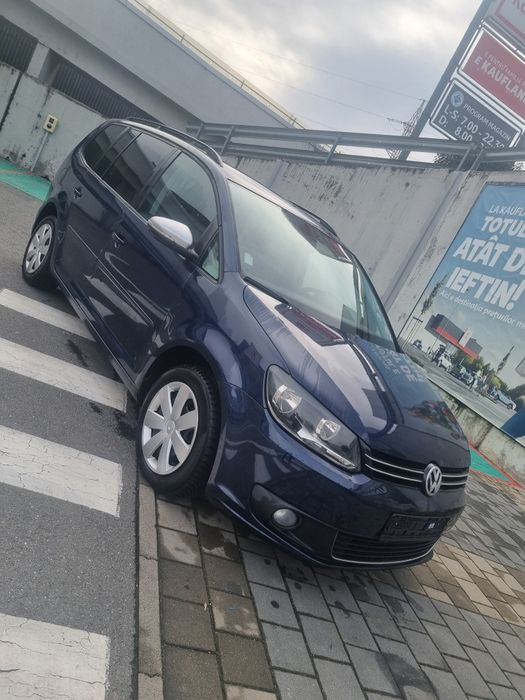 Volkswagen Touran 1.6 d dsg