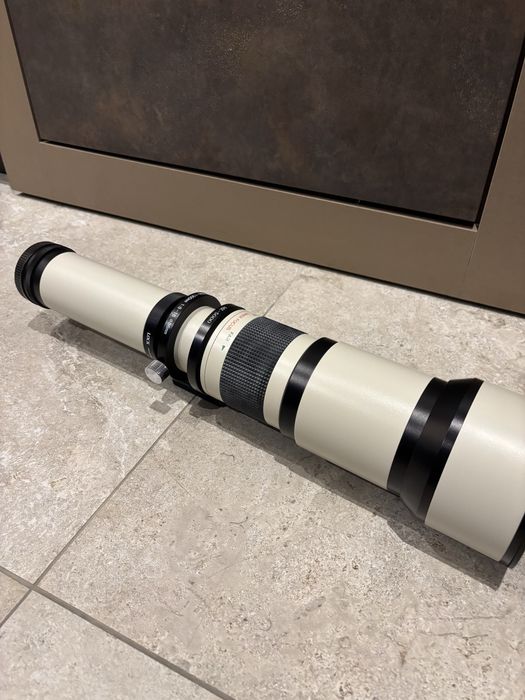 Samyang MZ-5000 650–1300mm f/8–16 за Canon