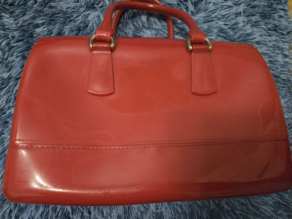 Куфарче, Furla-червен цвят