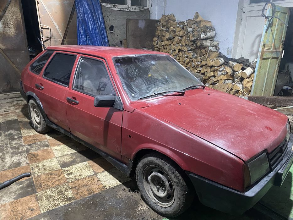 Продам ваз 2109.