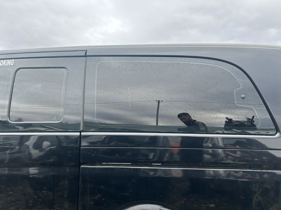 Geam dreapta spate fix caroserie Mercedes Vito 111 cdi 2009