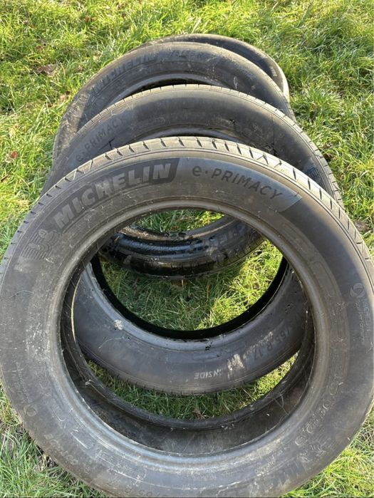 Michelin e Primacy. 175/65/R17
