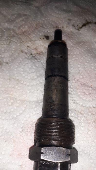 De vanzare doua injectoate