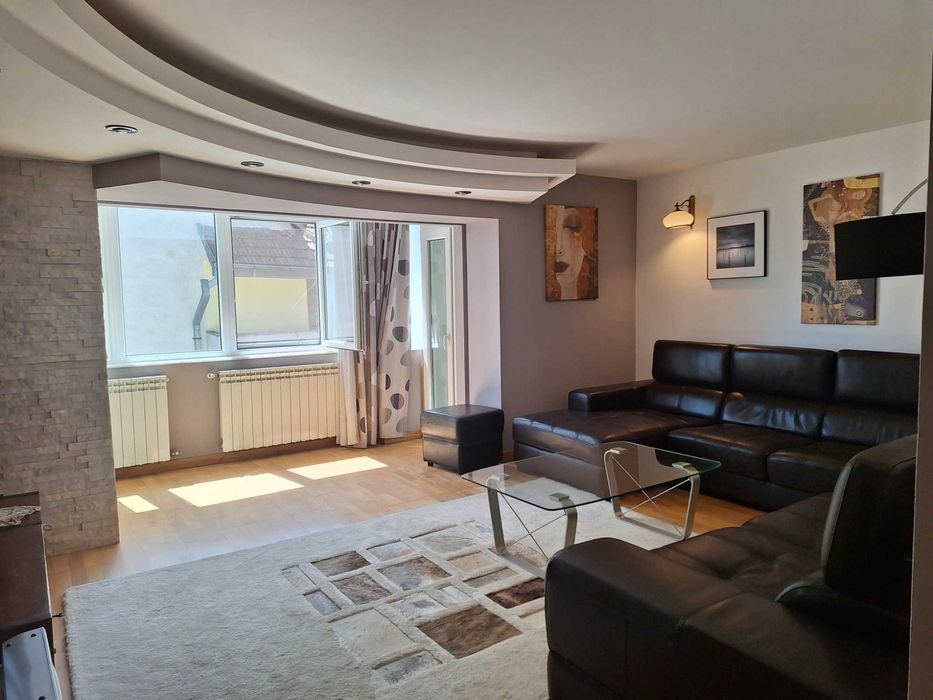 Inchiriez apartament spațios 100 mp, 3 camere + dining, Tribunal Iasi - blocurile tip vila - View 2