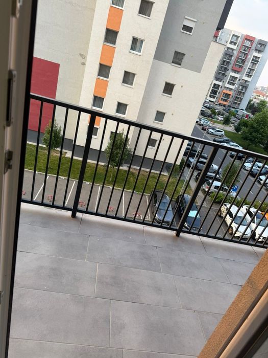 Închiriez apartament 2 camera  Prima Oneştilor