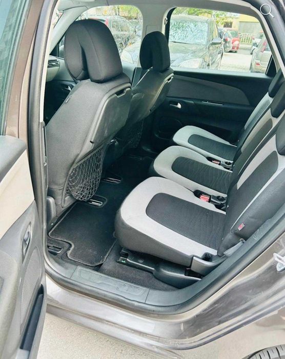 Продавам Ситроен 4 Пикасо