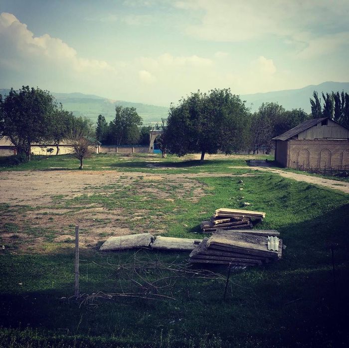 Obyekt Sotiladi, 48.5 sotih / Продается Объект с землёй 48.5 Соток