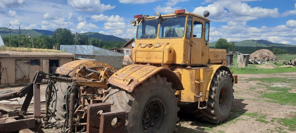 Продам кировец К700А