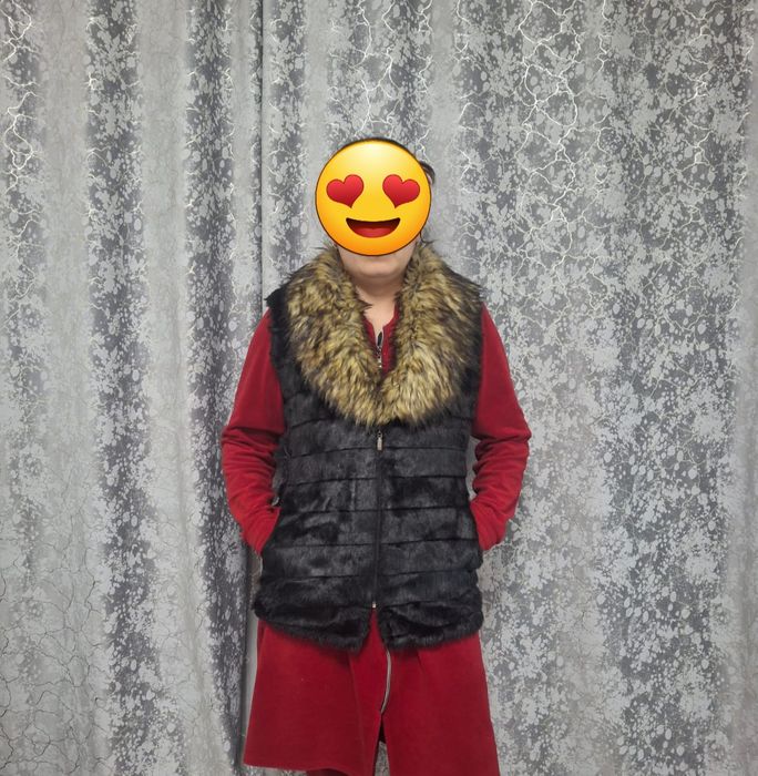 Меховая безрукавка