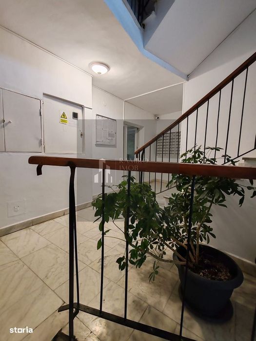 Garsoniera Metrou Costin Georgian 44 MP