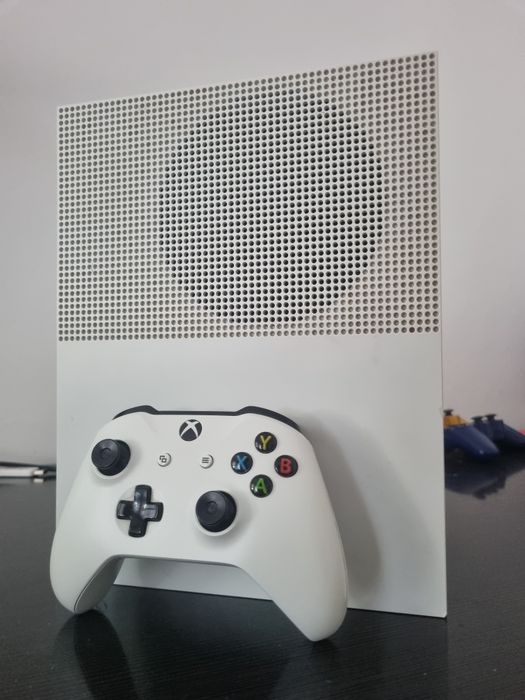Xbox one s с играми