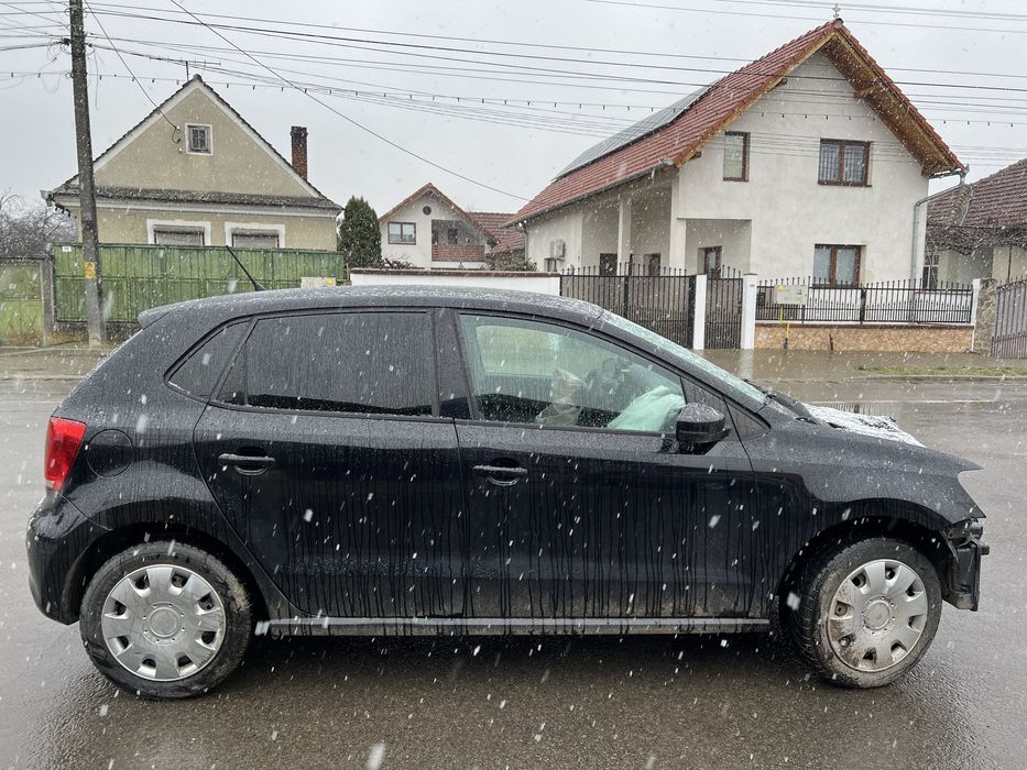 Dezmembrez VW POLO 1.6 DIESEL 2011 COD MOTOR CAY