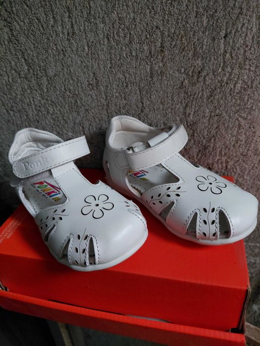 Детски сандалски