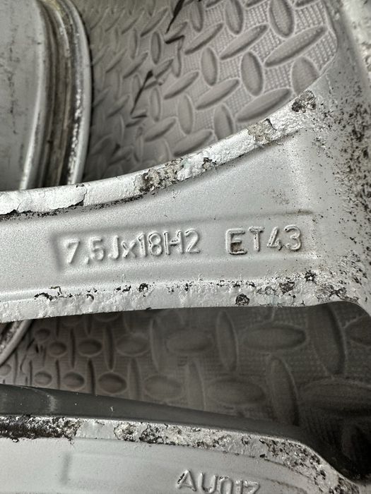 18-цола 5х112 - Audi - A3-A4-A6-Q3-Q5