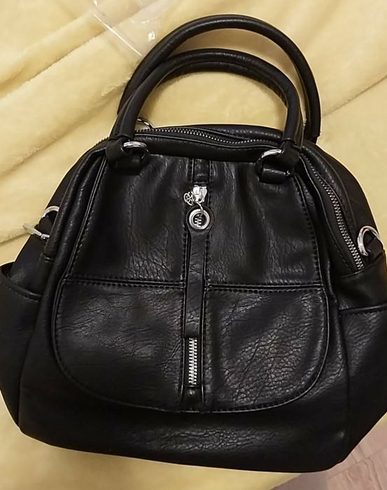 Rucsac stil geanta negru