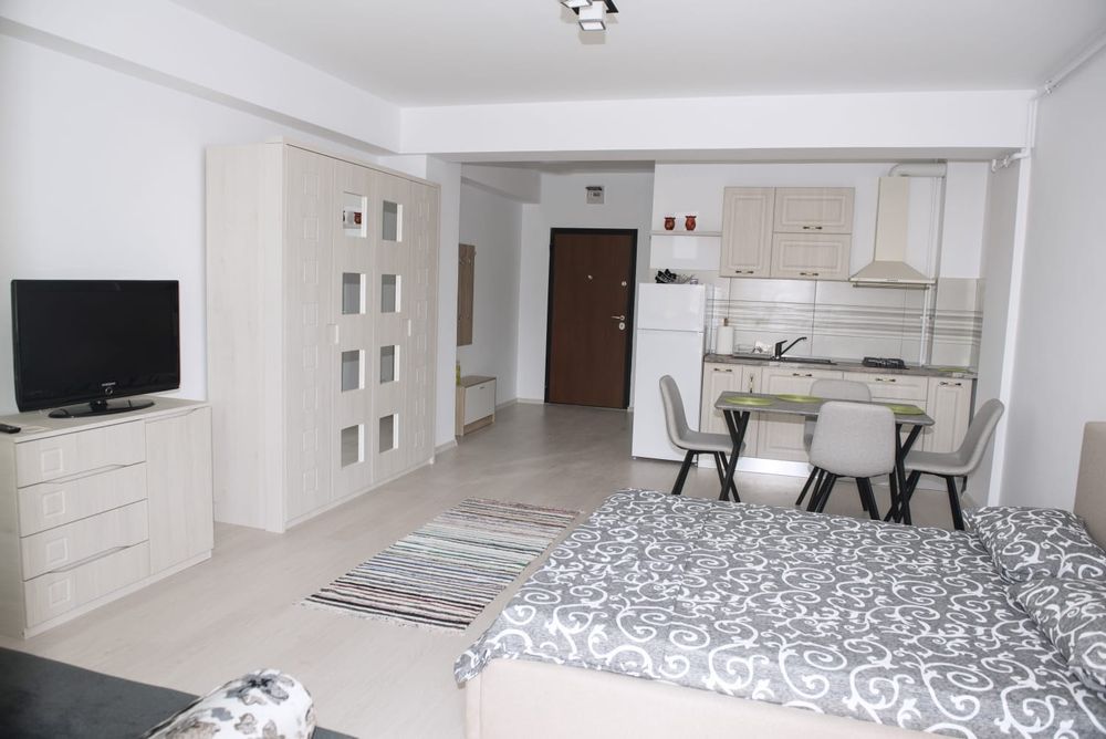 De inchiriat doua studiouri in Mamaia Nord tot sezonul estival