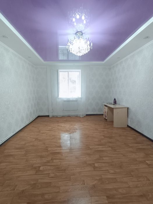 Продаётся 2 комн квартира