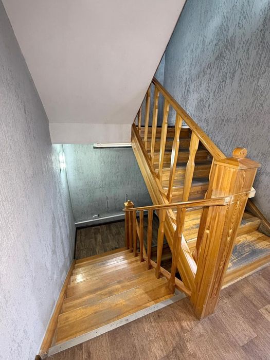 Отдельно стоящее здание р-н Пристани