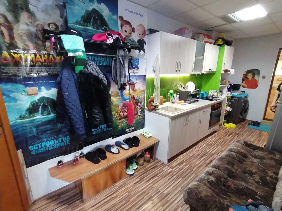 Двустаен апартамент/офис до Дръмс