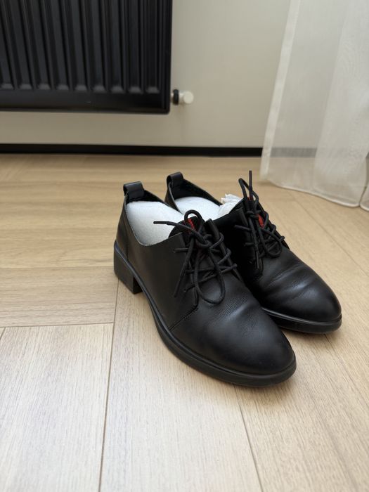 Ботинки женские кожаные