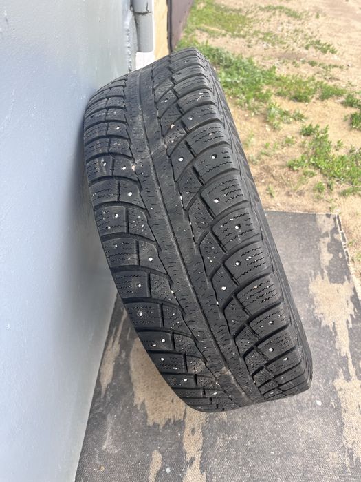Шины зима с дисками (4 шт)