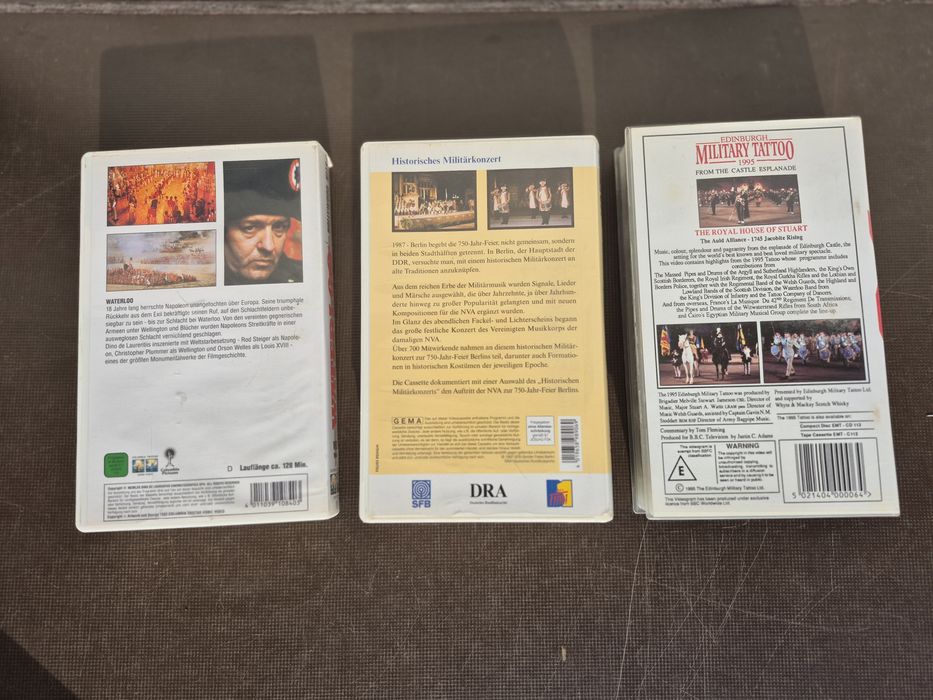 Vând 7 casete video VHS originale de la 80- 120 minute colectie filme Documentare military, Razboi Hitler