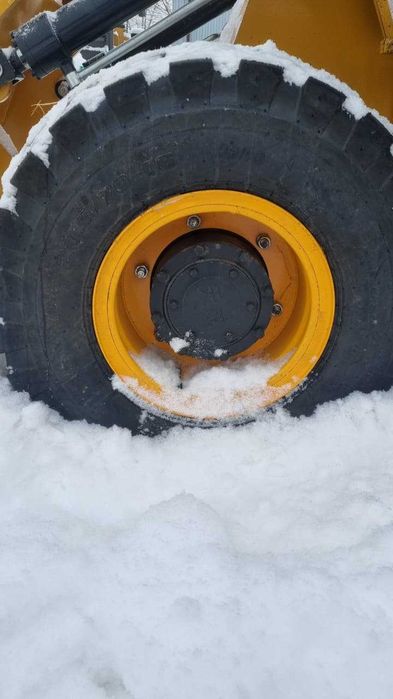 Фронтальный погрузчик TALPYN 946