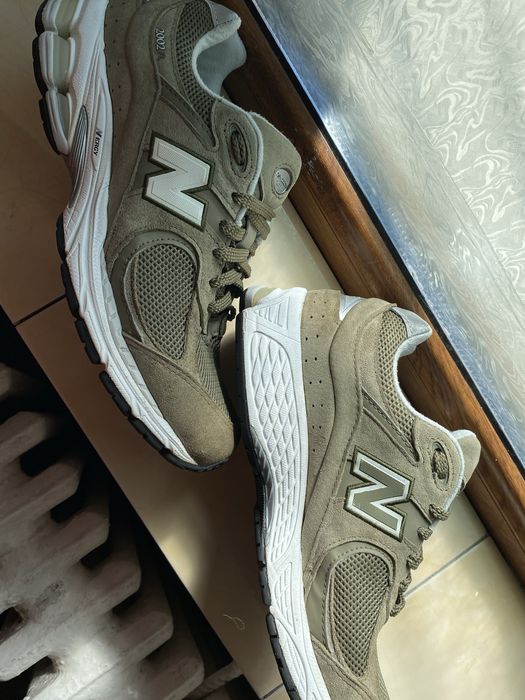 New balance 2002r olive oil