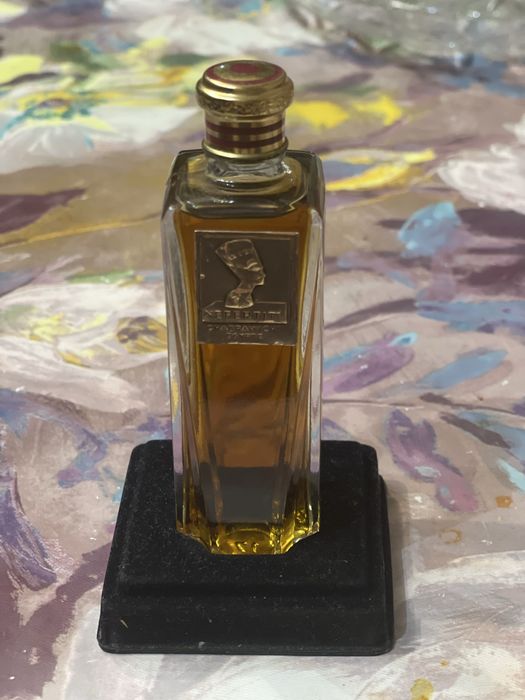 Винтажные духи Nefertltl