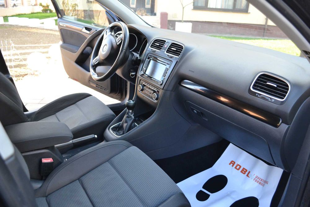 VW Golf 6 2.0 Diesel, cutie manuala