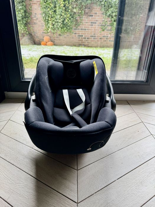 Pachet Carucior Baby Zen 2 + Scoica Cybex Cloud G I Size
