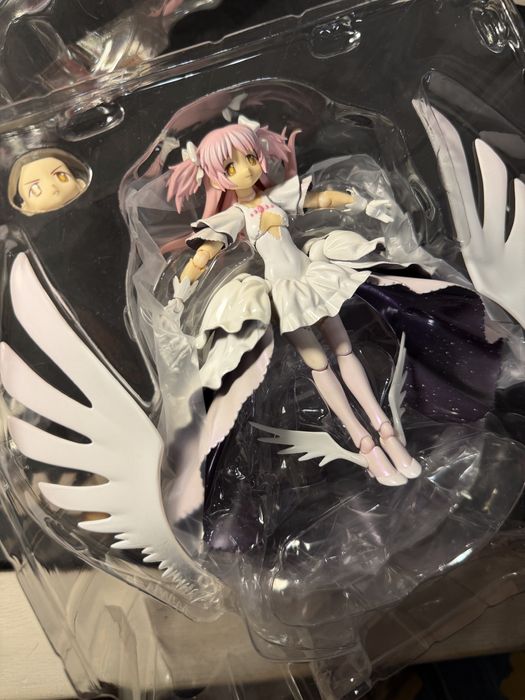 Аниме фигурка figma 165 Madoka Kaname Ultimate - Goddess