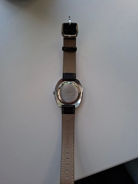 Продам часы СССР