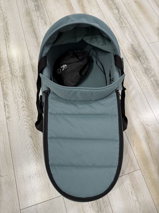 Landou yoyo,aqua + plasa de tantari