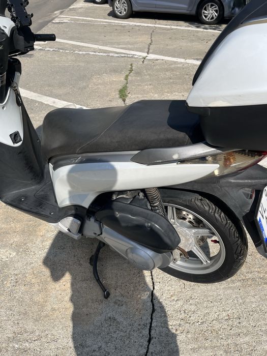 Scuter Honda Sh 125 i 2012 Inmatriculat