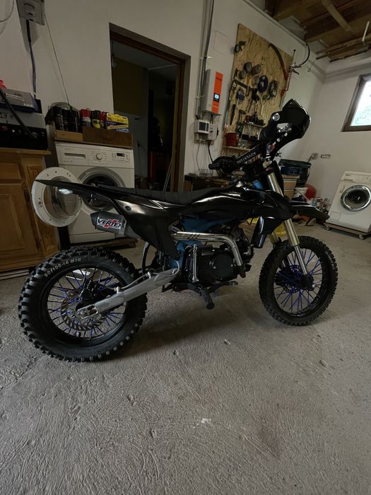 Cross 125cc in 4 timpi