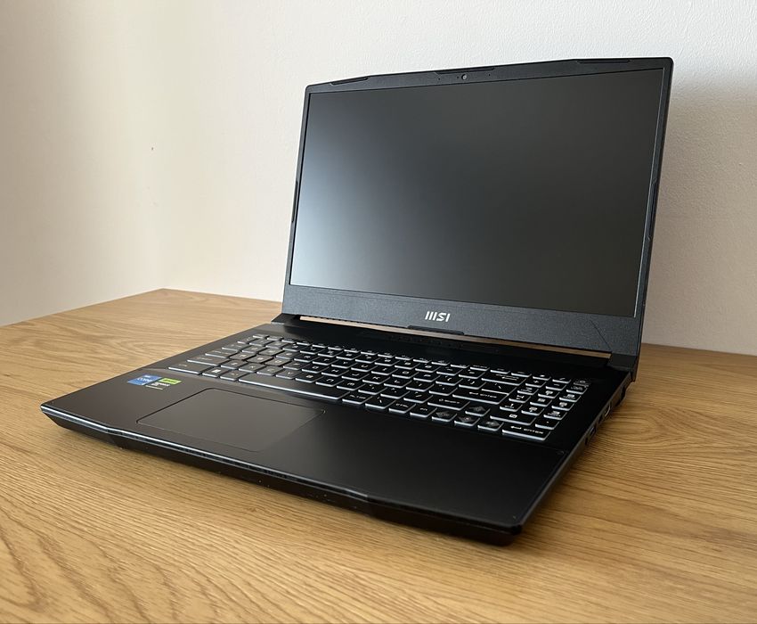 MSI Katana 15 – RTX 4060 8GB | Intel Core i5-12450H | 16GB RAM | 1TB SSD | 144Hz | Stare excelentă