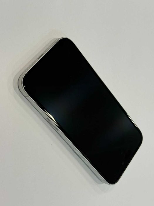 iPhone 16 White 128GB - Гаранция!