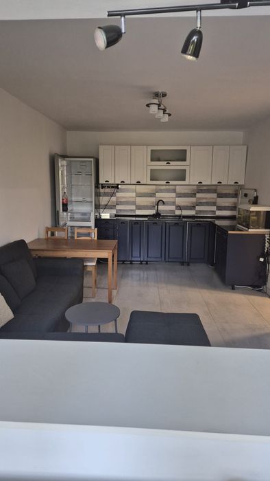 Apartament cu 3 camere living openspace