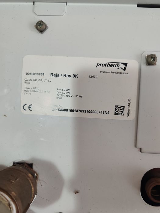 Centrala electrica si boiler electric