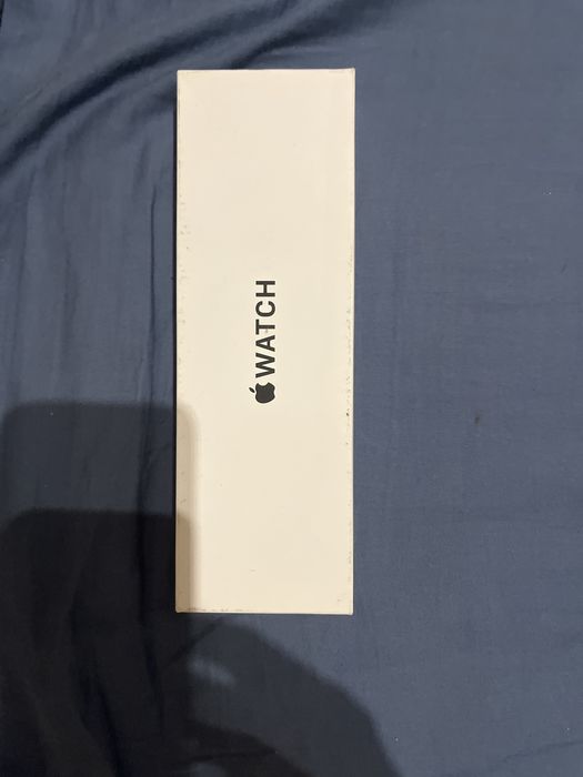 Apple watch SE (Gen 2) 44 mm midnight.