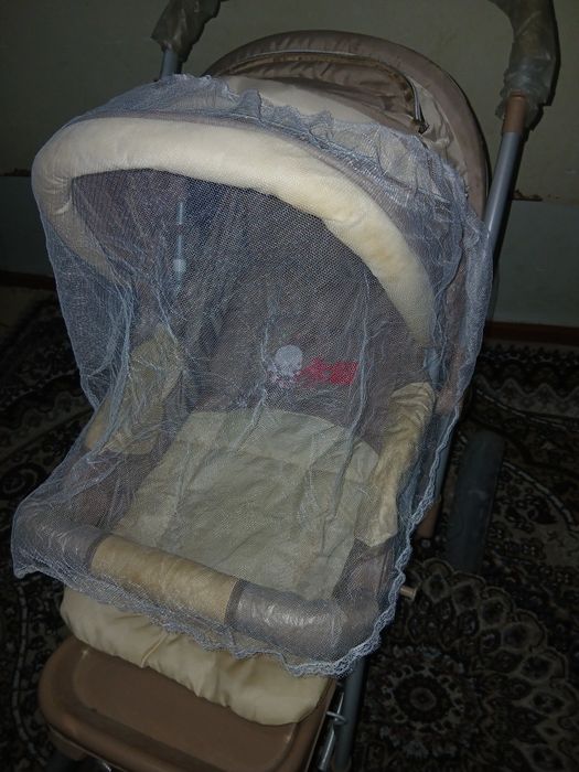 Каляска для ребёнек новый
