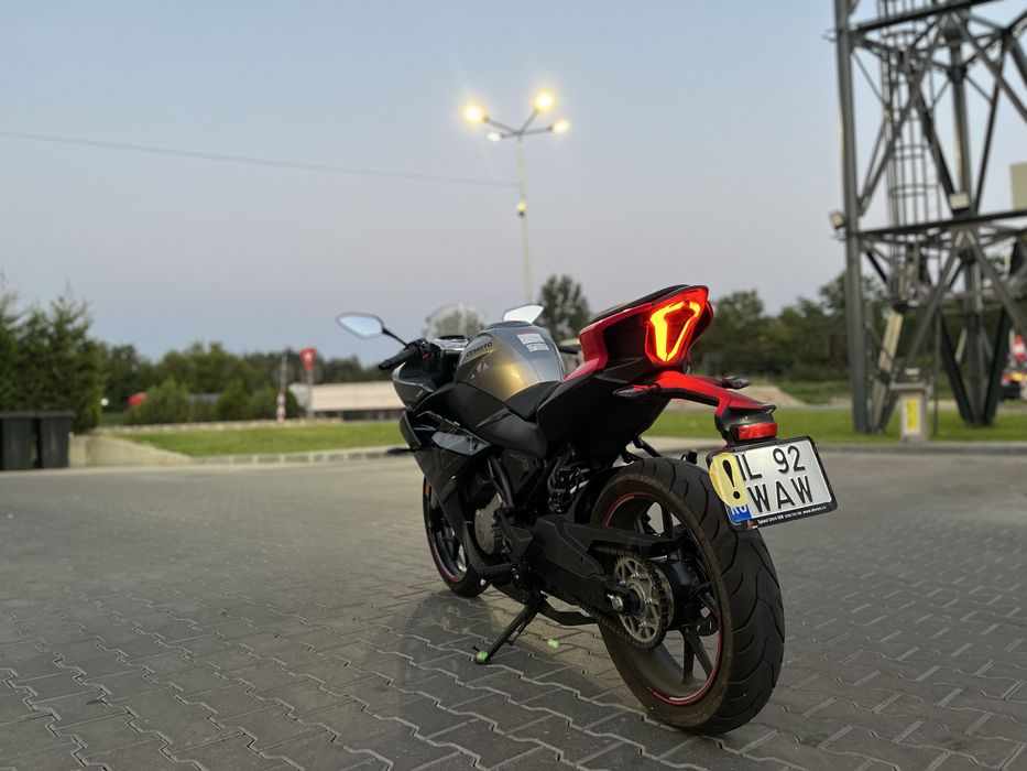 CF MOTO 300 SR 2026