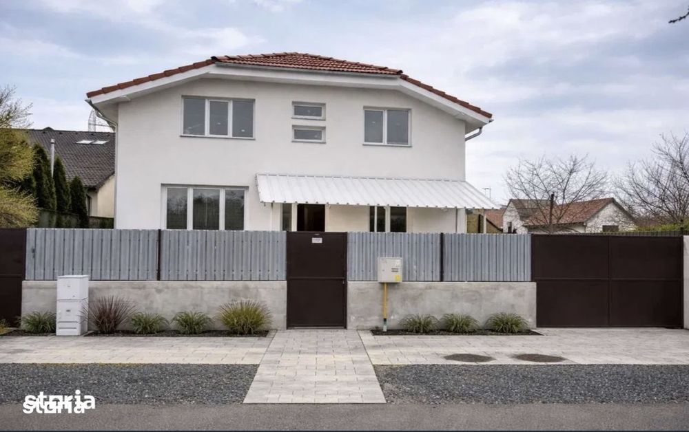 Parter casă nouă de închiriat – 110 mp, 3 camere, curte