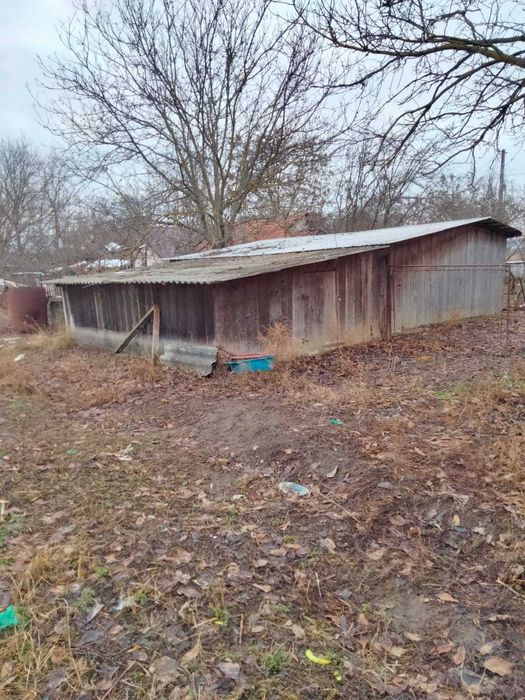 Casa cu 4500 mp teren in Prisacani