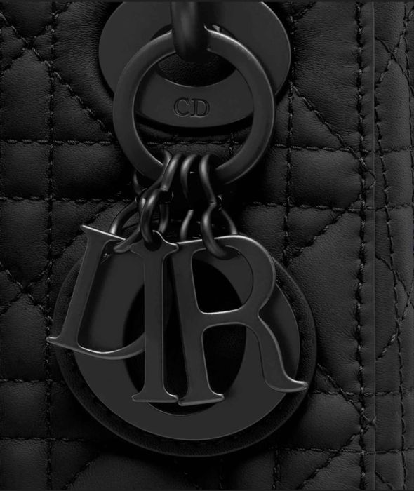 Чанта Mini Lady Dior Ultramatte нова